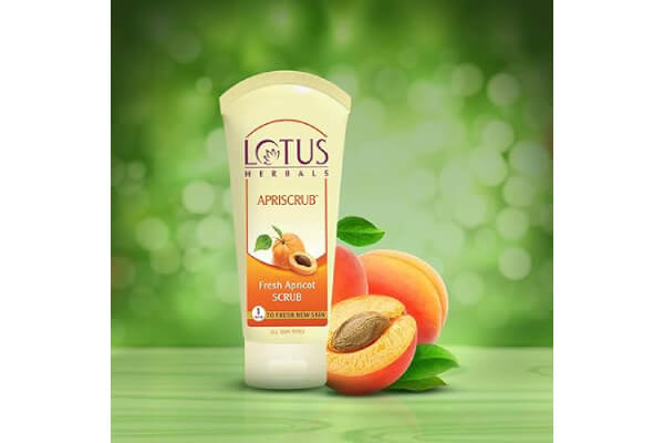 Lotus Herbals Apriscrub Fresh Apricot Scrub, 180gm